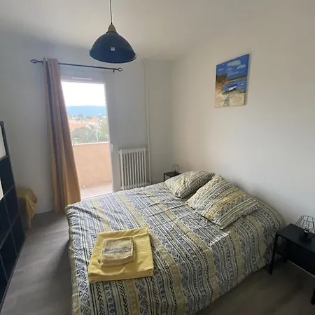 Apartment T3 Bord De Mer 50 Metres Des Plages *